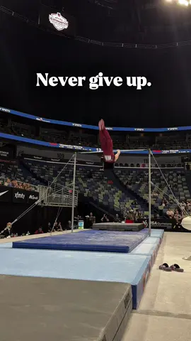 Never give up up 💪🏼  #gymnastics #sports #olympics #calisthenics #competition 