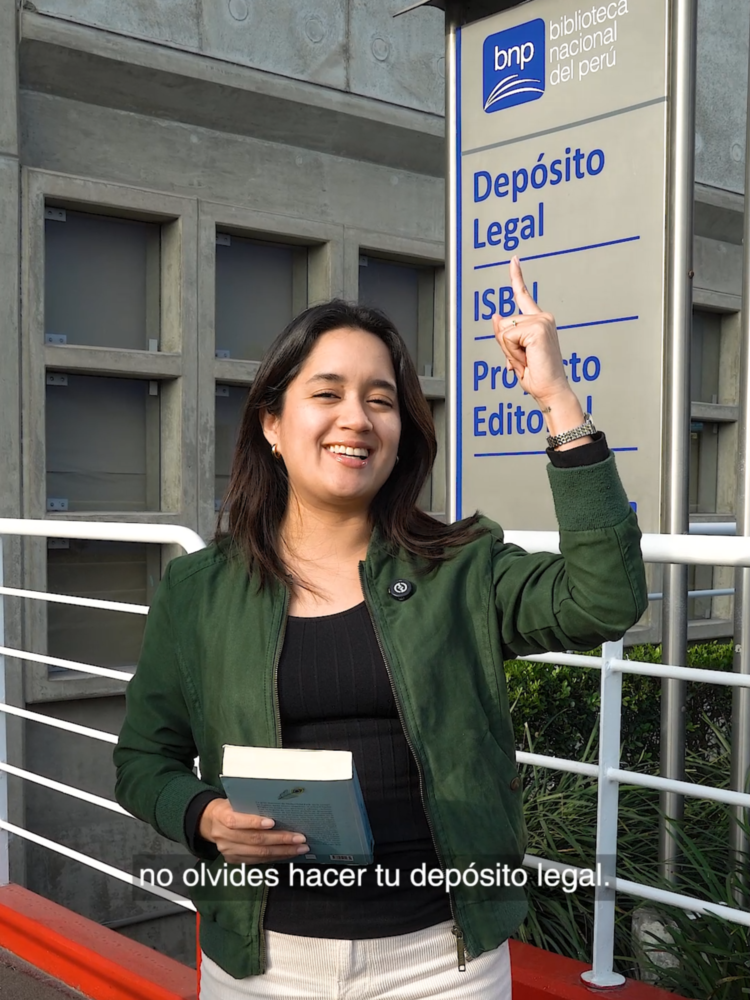 Cada obra publicada en el Perú —un libro, una revista o un video— forma parte de nuestra historia. 🇵🇪 A través del Depósito Legal, lo que hoy creas se conserva para las futuras generaciones. 🤓 Este proceso garantiza que todo material bibliográfico o documental, ya sea impreso o digital, sea resguardado por la Biblioteca Nacional del Perú para mantener viva la memoria del país. El patrimonio bibliográfico documental lo construyes tú 📚🙌 🔗 Conoce más en https://www.bnp.gob.pe/servicios/deposito-legal/ #DepósitoLegal #BibliotecaPeru #PatrimonioCultural