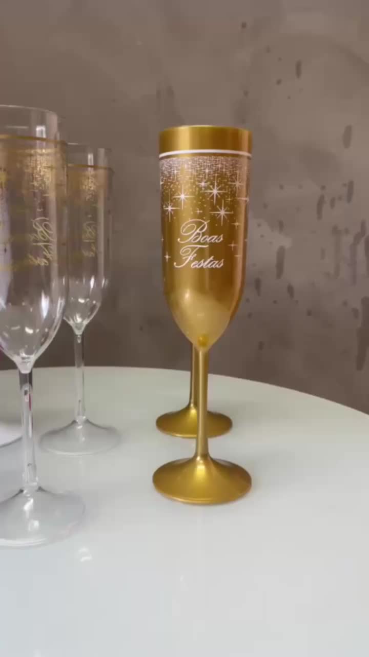 ✨ Celebre cada momento com muito estilo e alegria! 🥂💫
Transforme seu Natal e Ano Novo em uma comemoração inesquecível com nossas lindas taças especiais de 170ml! 💖
Perfeitas para festas, confraternizações, casamentos, aniversários e decorações natalinas 🎄✨
Feitas em plástico resistente, seguras e ideais para qualquer ambiente — escolas, piscinas, salões e até festas ao ar livre!
Monte seu próprio kit e brinde com quem você ama! 💕
Envio rápido e cores variadas para deixar sua festa ainda mais bonita! 🎁🥳

#TaçaNatal #TaçaAnoNovo #Reveillon2025 #FelizAnoNovo #FestasDeFimDeAno #BrindeDaVirada #DecoraçãoDeFesta #TaçaPlástica #TaçaColorida #Confraternização #Natal2025 #TaçaEspecial #AnoNovoComEstilo #LembrancinhaDeFesta #Festas #TaçaElegante #BrindeComEstilo #FelizNatal #ViradaDoAno #DecoraçãoNatalina 