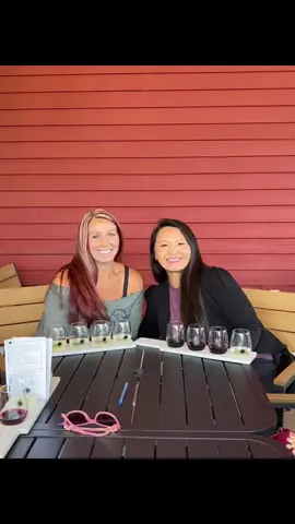 Traverse City with my bestie! 💞 #michigan #traversecity #fall #winetasting #girlstrip