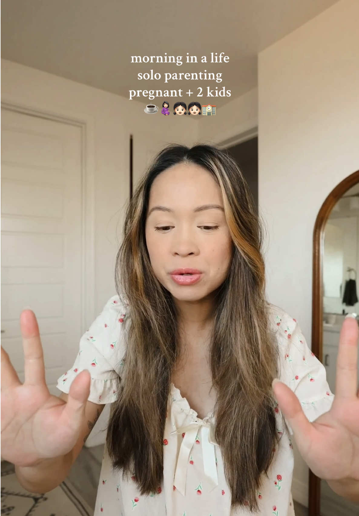 Clips of a morning solo parenting 🙈☕️ Getting two kids ready for school was definitely a challenge 😅 but, happy to report that after 3 days, I survived!!!! Sean's not allowed to go on work trips anymore unless I'm also being compensated 😜😂 #coffeeathome #espresso #latte #morningroutines #pregnantlife    