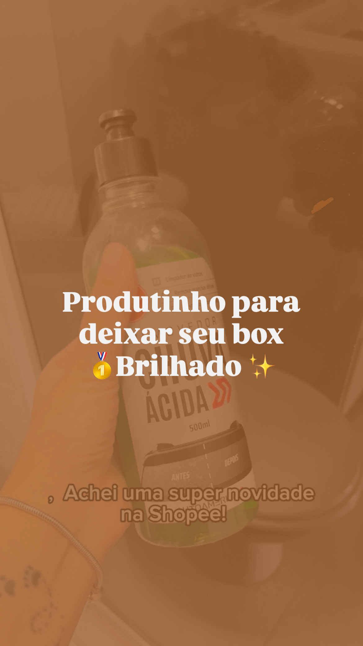 Chuva ácida para limpar seu box!  Limpa até as gorduras mais antigas.  Comenta “Eu quero” que te envio o link  #limpezadacasa #limpezapesada #achadosshopee #viral