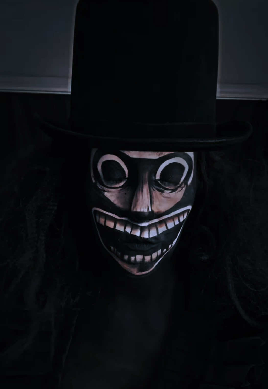 ba ba DOOK DOOK DOOK.👹📕 What are y’all being for Halloween?? #babadook #halloweencostume #horrormovie 