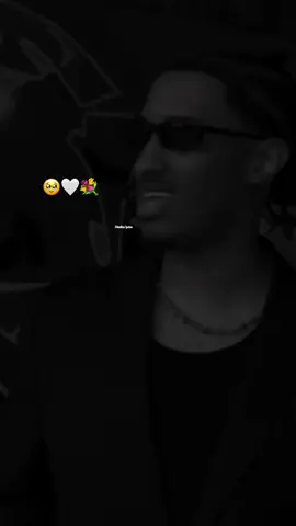 Nasriyga Faanka 🥹🤍#capcut #Haziim #songs #songs #somalilyrics🌺😕💎 