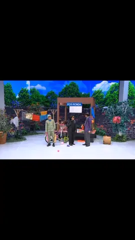 cuma gara gara sepeda. Jarwo emosi #komeng #jarwokwat #tarzan #dagelanoke #fyppppppppppppppppppppppp 