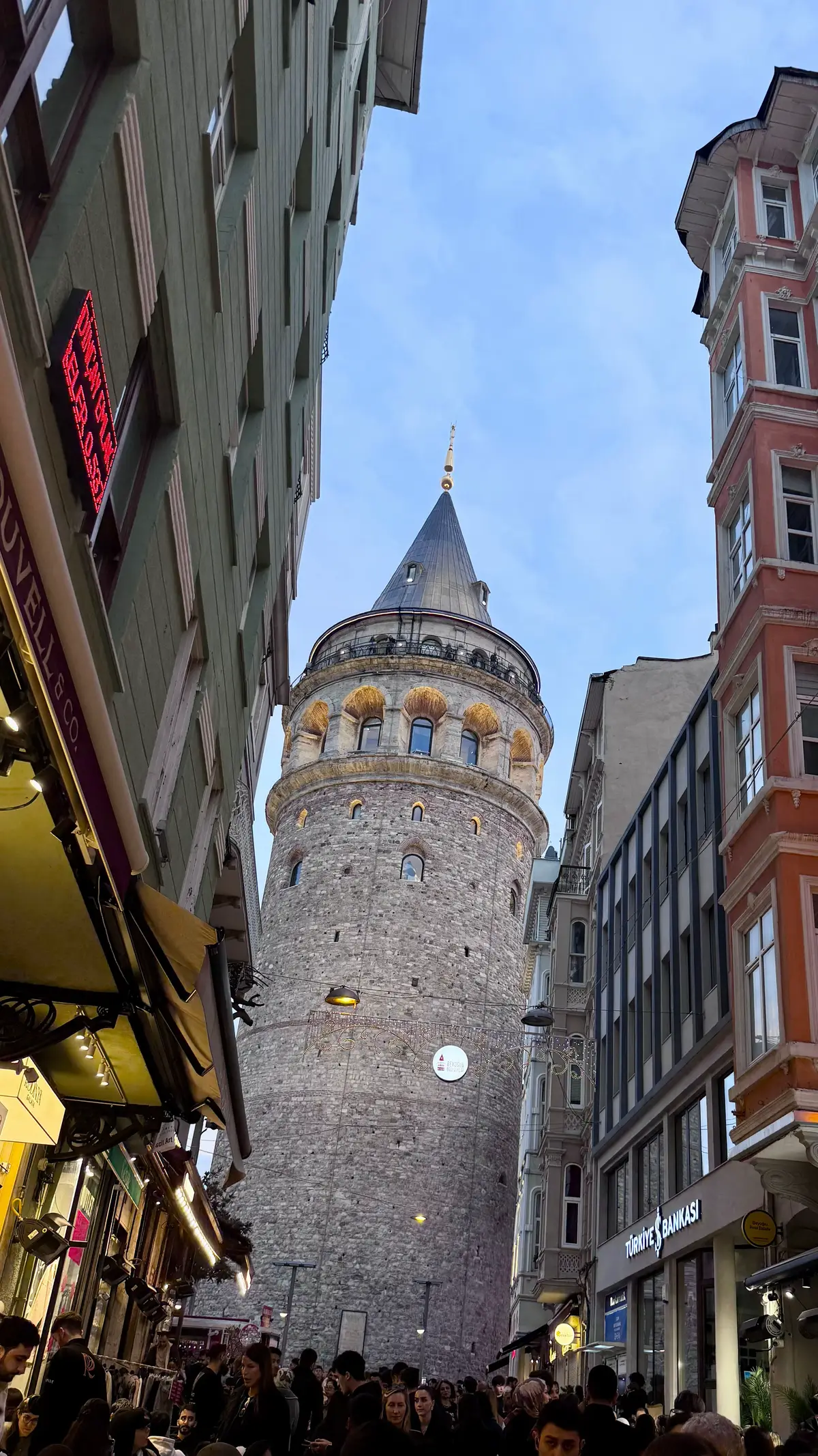 #turkey #galatatower #istanbul #dolmabahçe 