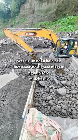 Penting Ojo ngasi konangan bolo🤭#glogor_kenong_merapi #fyp  #masukberanda #pejuangrupiah 