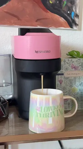 Slow mornings, strong starts. The way I pour into myself before I pour into the day.☕️🤍 #HealingJourney #morningroutine #momcreators #ditlofamom #singlemomlife 