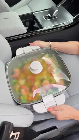 🔗In Bio! Make & Take Skillet 🤍 #amazonkitchen #amazonhome #kitchenmusthave #spacesaving #cookingmadeeasy 