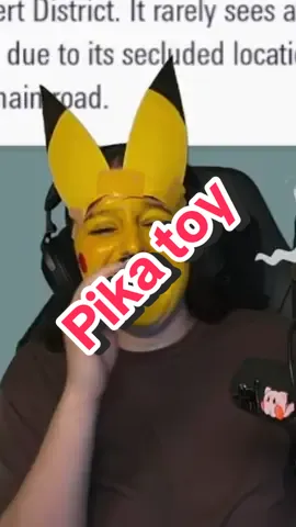 New toy 😭 I’ll regret later #shawgirl #funnystreamclips #funnygamingclips #pokemon #pikagirl 