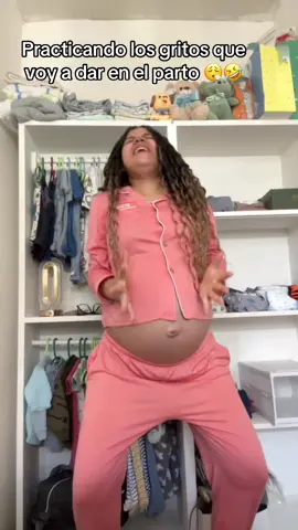 Al final no di ni uno 🤣 salió de una ese bebé 👶🏻 #embarazofeliz #trendembarazada #partonatural 