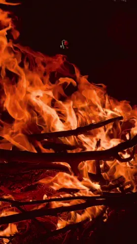 Geceye güzel bir söz bırak…🖤🥀#acılıhikayeler #fyp #hüzünlüvideolar #geceyebirsözbırak #🖤🕊️ @✪ 𝐃𝐎𝐆̆𝐀𝐍𝐓𝐀𝐒̧ ✪ 