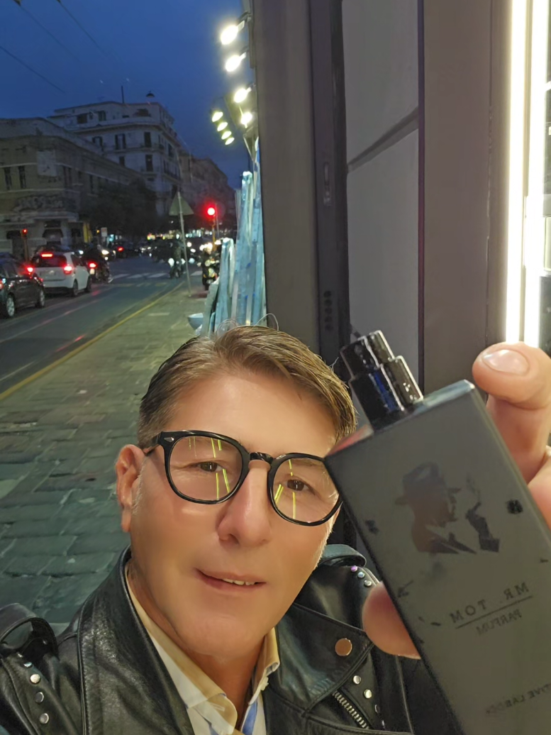 Risposta a @alexandra120599 #profumidupe #profumidinicchia #profumerianapoli #profumiequivalenti #varrialeprofumi 