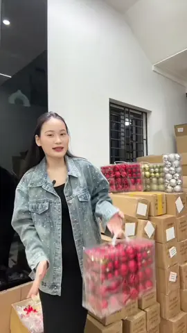 Noel -Giáng sinh : chờ mãi mới về đủ sl châu trang trí rồi nè 