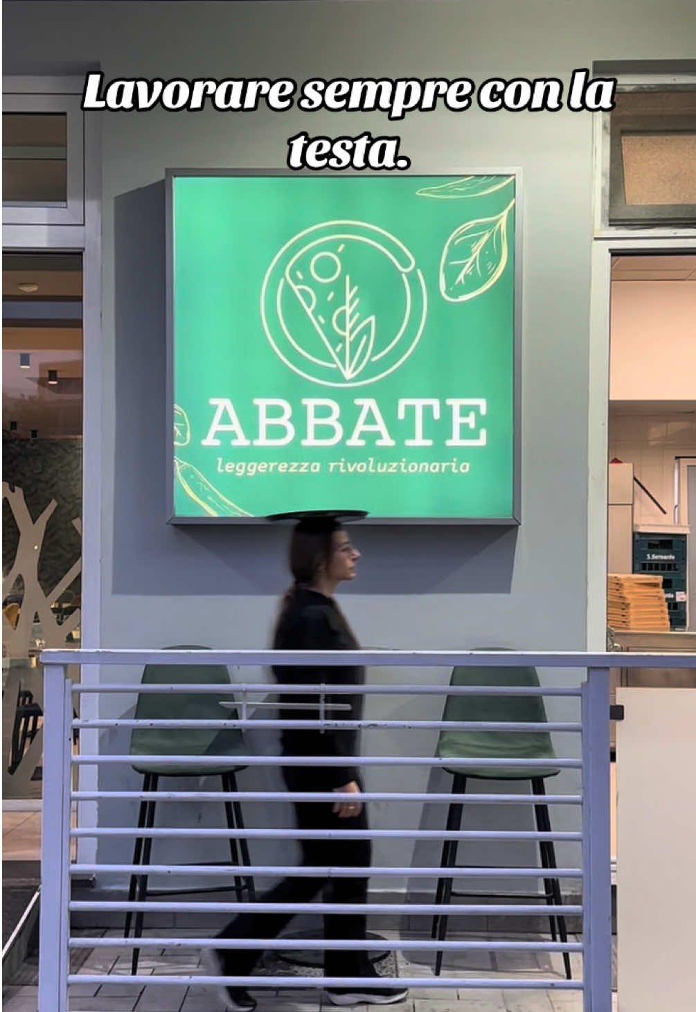 Apposto direttore? #ristorazione #pomiglianodarco #pizzeria #staff  @Francesco Strangis @Giovy Dommarco @Emanuele Esposito 