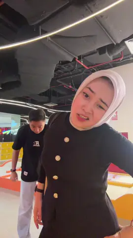 suka malu2 gt kalo joget😏