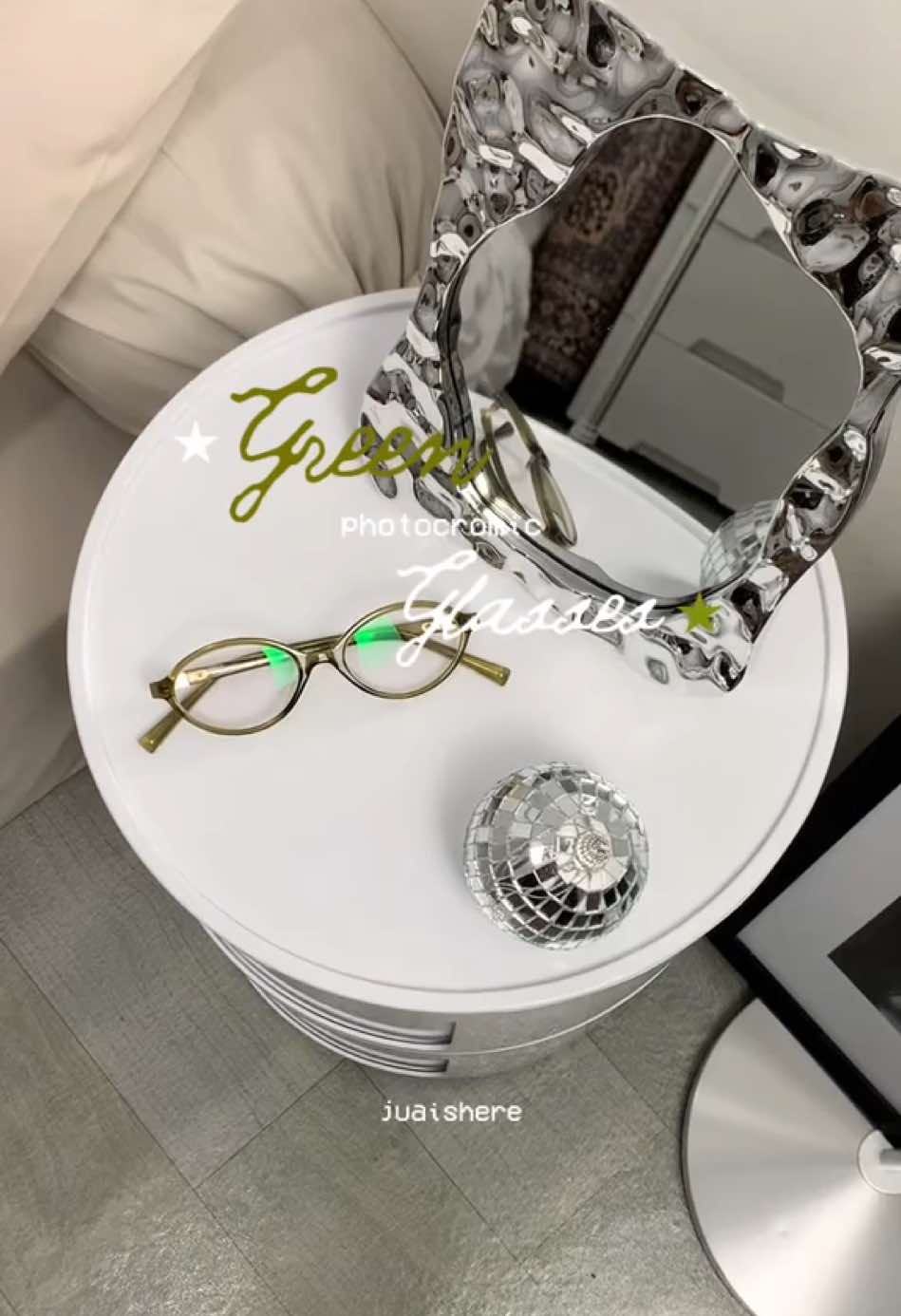 green retro glasses 🫒🌟 udah bisa custom minus / plus juga 👀 #kacamataphotocromic #kacamata #kacamatacustom #glasses 