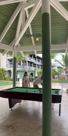 Aprendiendo a jugar billar 🎱 #livehighlights #tiktoklive #billar 