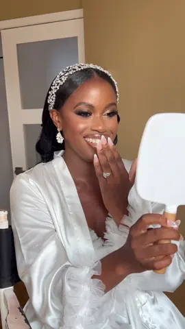Bridal glow goals !! When elegance meets summer romance . Laina  looked STUNNING! 😍  #BridalGlam #SummerBride #ElegantMakeup #MontrealMUA #WoodlyElan Skin Prep- @rhode skin  Foundation- @NARS Cosmetics  Powder- @Huda Beauty  Blush- @Armani beauty  Glow- @Hourglass Cosmetics and @Diorbeauty  Bronzer- @Charlotte Tilbury  Eyebrows- @Anastasia Beverly Hills  Eyes- @DanessaMyricksBeauty  Lips- Charlotte Tilbury and ABH  Set- @d'Alba piedmont VN 