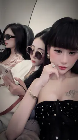 Hà nội có ai đón tuoj em đi chơi không ạ 🤣🤣