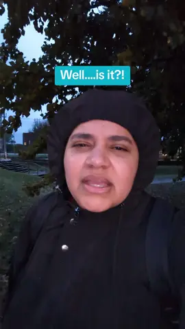 Do not come at me with talk of warm sweaters, blankets and hot chocolate. None of that would be needed if we had warm weather!! I WANT SUMMER BACK!!! 😭😭😭