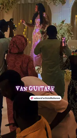 #tiktokafrique #mali #223 #malienne🇲🇱❤️❤️ #223mali🇲🇱tiktok @Fatoumata Babani Kone @Mariam Ba Lagaré_Officiel @Safi diabate officiel ❤️💪❤️ @Madjaredrame @Fatim Diabaté Officiel 🤍🇫🇷 @Astou Niame Officiel @Fatim Diabate Officiel @fatoumata faty niamey kouyate 