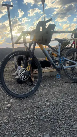 Look at how good the sunset and bike looks 😍