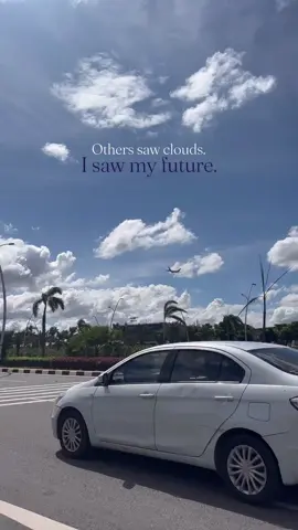 Dreams🥺 #dream #pilot #flight #aviation #fyp 