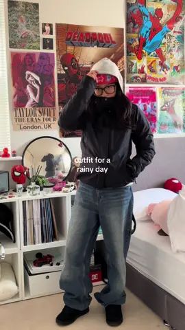 outfit for a rainy day #fitcheck #fashion #outfitinspo #streetwear 