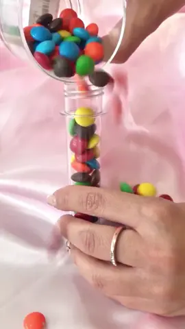 ✨Os tubetes mais fofos pra deixar a festinha das crianças ainda mais linda! 💖🎉 Corre garantir o seu — o link tá na bio!  #FestaInfantil #shopeebrasil #DecoraçãoDeFesta #TubetesPersonalizados #viralvideos 