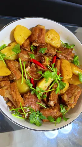 Mời cả nhà ăn trưa nhé bà con🩷😋🩷