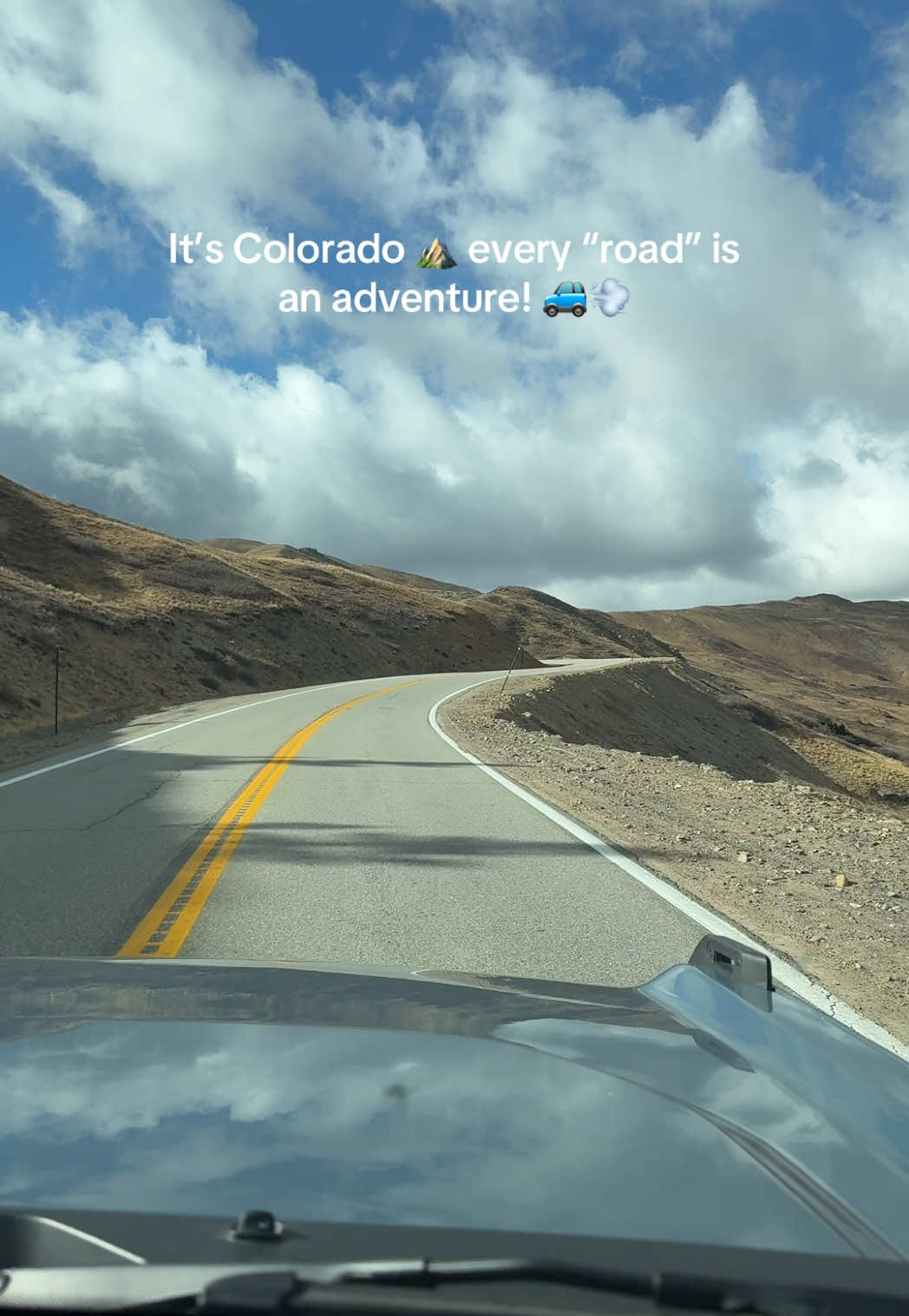 📍Loveland Pass never disappoints. One of the most beautiful roads to film and cruise through in Colorado! 🏔️✨ #coloradocheck #coloradorockies #lovelandcolorado #lovelandpasscolorado #coloradoadventures 