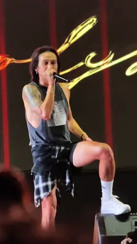 ใครมาเซอร์ไพรส์เด็กธรรมศาสตร์😎#คอนเสิร์ต #bodyslam #cocktail #ค็อกเทล 