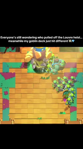 I was just feeling a bit different 🤷🏻‍♂️  #heist #louvremuseum #goblins #clashroyale #bellaciao 