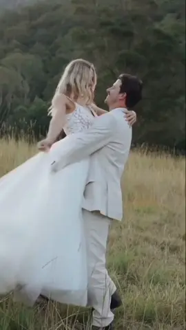 عيناه اسرت قلباً ،،، كان بالامس حرا،،،❤️🕊️