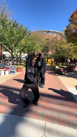 #vcu #arrestmedaddy @Adamn WhoDeyWant w vidiographer @mckenzie 