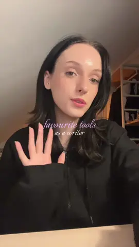 what are your favourites? 👀 #writertok #authortok #authorsoftiktok #romantasy #writing 