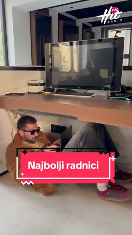 Je l’ se slažete sa šefom? 🤔🤣 #hitfmradio #foryoupage 