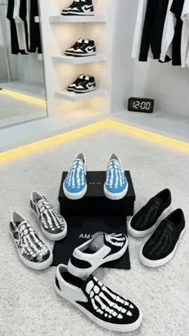 รองเท้ากระดูก#รองเท้าแฟนชั่น #รองเท้า #รองเท้าผ้าใบ #รองเท้ากระดูก 