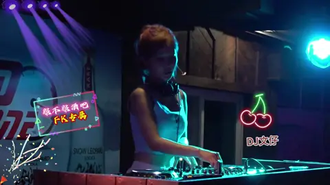 Chinese Cantonese Club's former super classic melody 