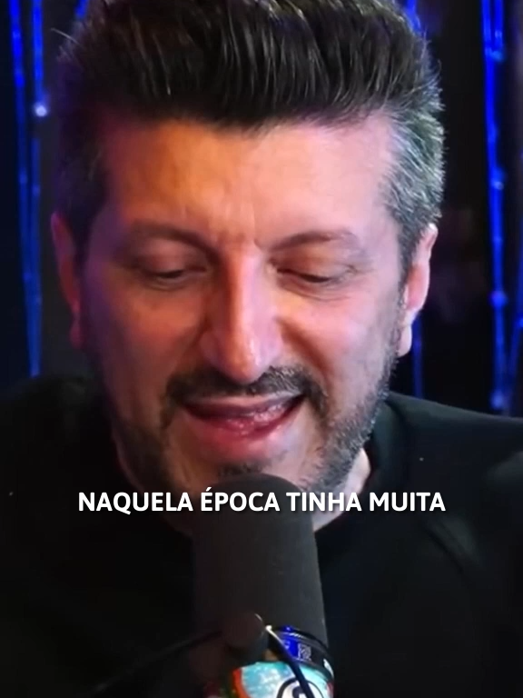O MAIOR ACIDENT* DO BRASIL Um grande jato se aproximava de Congonhas em um dia de chuva. Tudo parecia normal, até que algo no pouso não saiu como o esperado. A tripulação fez de tudo pra manter o controle, mas o desfecho marcou pra sempre a história da aviação no Brasil. O Lito, do canal Aviões e Músicas, explica esse caso #curiosidades #aviõesemúsicas #tam3054