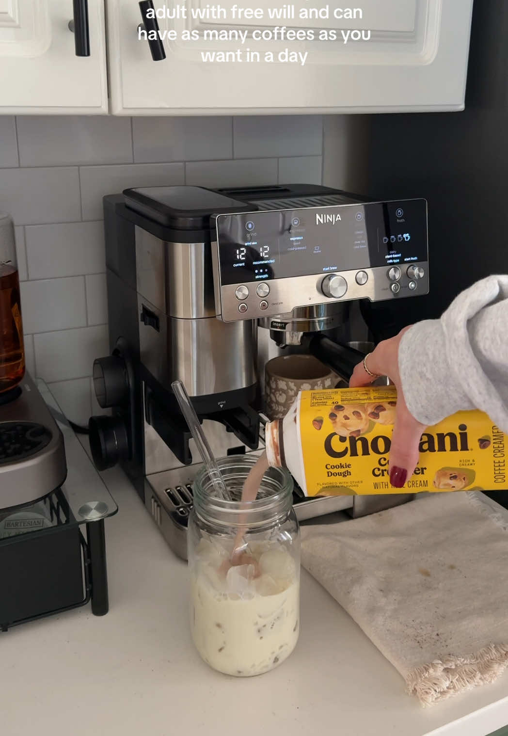 one coffee is never enough now that I have the @Ninja Kitchen luxe cafe 🤤 #ninjakitchen #espressomachine #coffeetiktok #icedcoffee #coffeemachine 