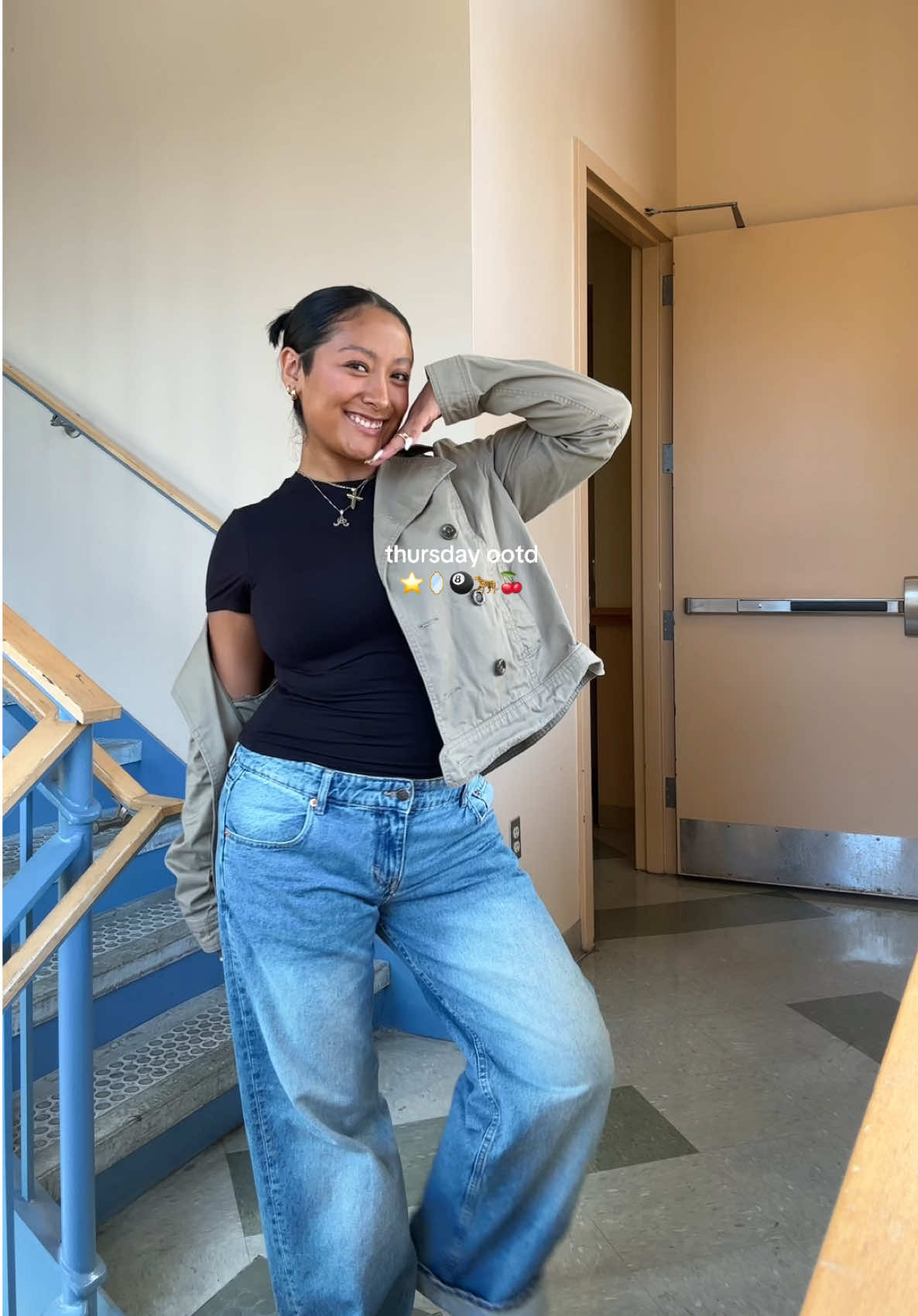 feeling good today:)) #foryoupage #OOTD #ootdinspo #falloutfits #collegestudent 