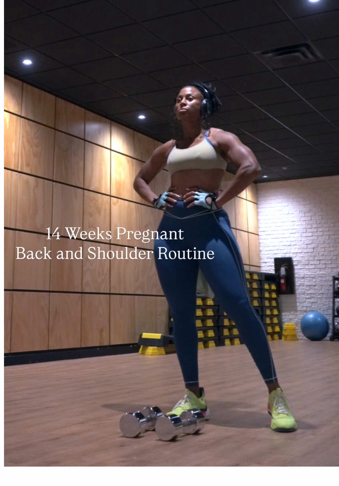 14 Weeks Pregnant Back and Shoulder Routine Coordinated my workout split and hopefully I’ll be able to stick to it throughout my pregnancy. So far, 2nd trimester has been treating me well so I’m hopeful for now 💪🏽 Workout  5 Rounds  ✔️ 1 Minute Jump Rope ✔️ 10 DB Clean and Press ✔️ 8 Bent Over Row to Fly ✔️ 10 Lateral Raises ✔️ 10 Shoulder Presses ✔️ 10 Staggered Step Rows Rest for 90 seconds then repeat next round  More routines just like this on my @resilient.app  Check out the quick HIIT section to see more routines just like this one 🔥 Let’s work! 💪🏽 Outfit from @Buffbunny Collection  Use code: NICCI at checkout  #upperbody #prenatalworkout #cardio #dumbbells