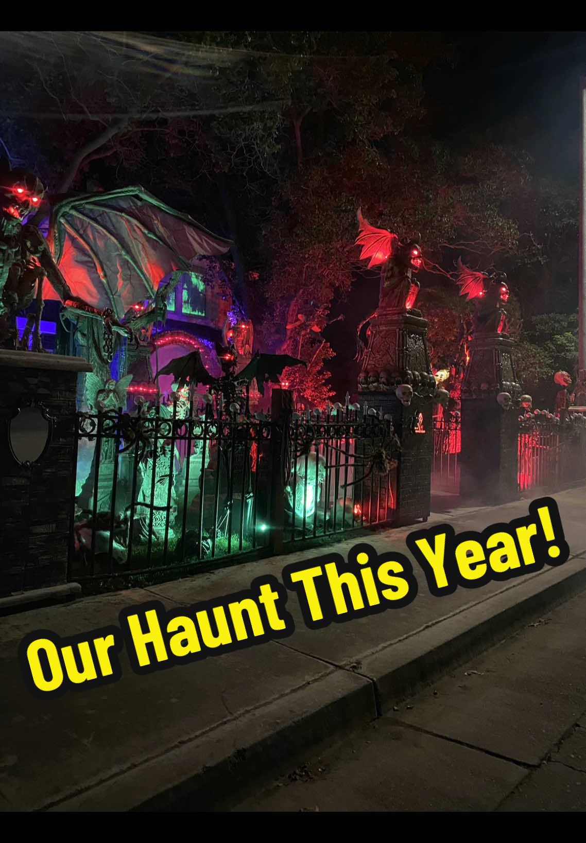 Quick 3d printed sign for our haunt this year 👌 #halloweendecor #halloween #hauntedhouse #scream #3dprinting 