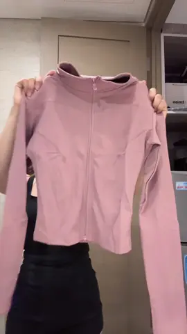 Warna terbarunya cantik bngt💕 #kktopcreator #sportwear 