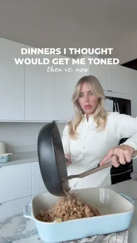 fixing your relationship with food & looking better than ever >> ❤️ Click link in my Instagram BIO to get started on healing your relationship with food 🍪