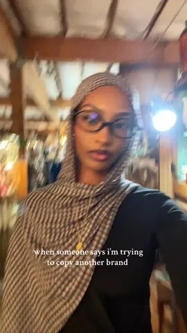 like girl i put starfishes on hijabs… 