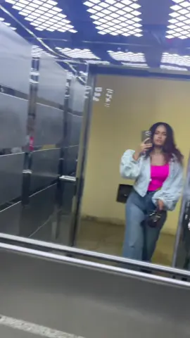 አድራሻችን 22 አውራሪስ ሆቴል ፊለፊት ሀዊ ህንፃ 2ተኛ ፎቅ #mercybeautysalon 0923282928 #foryoupage #tiktok #ethiopian_tik_tok #beauty 