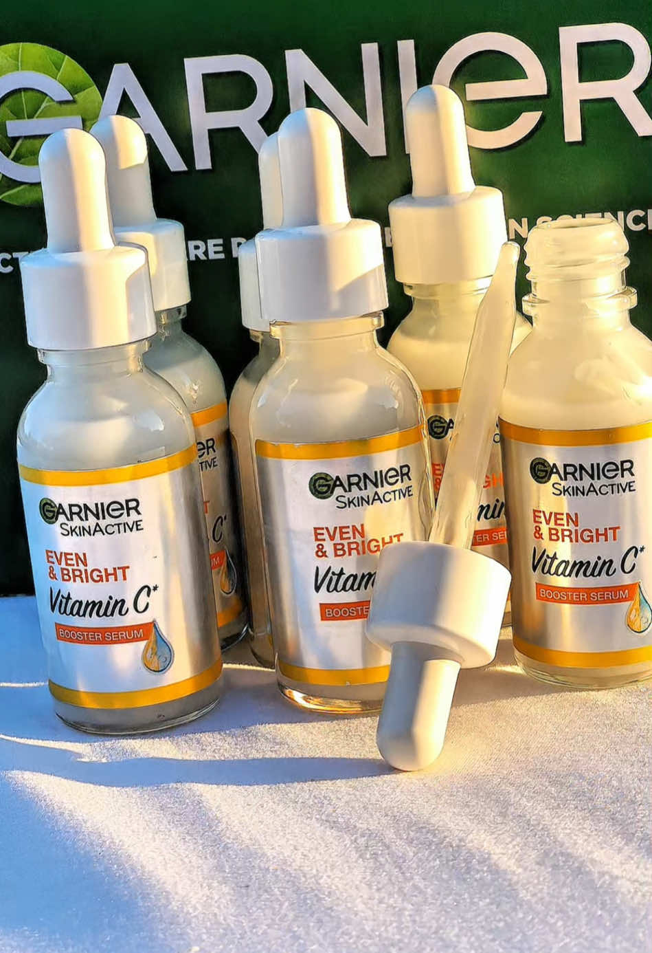 Unboxing my first PR from Garnier, I can’t wait for the glow🌸🤌🏾. @Garnier_SA @Humanz  #garnierbrightnation #sayitbright #garnierza #garnierskin #creatorsearchinsights